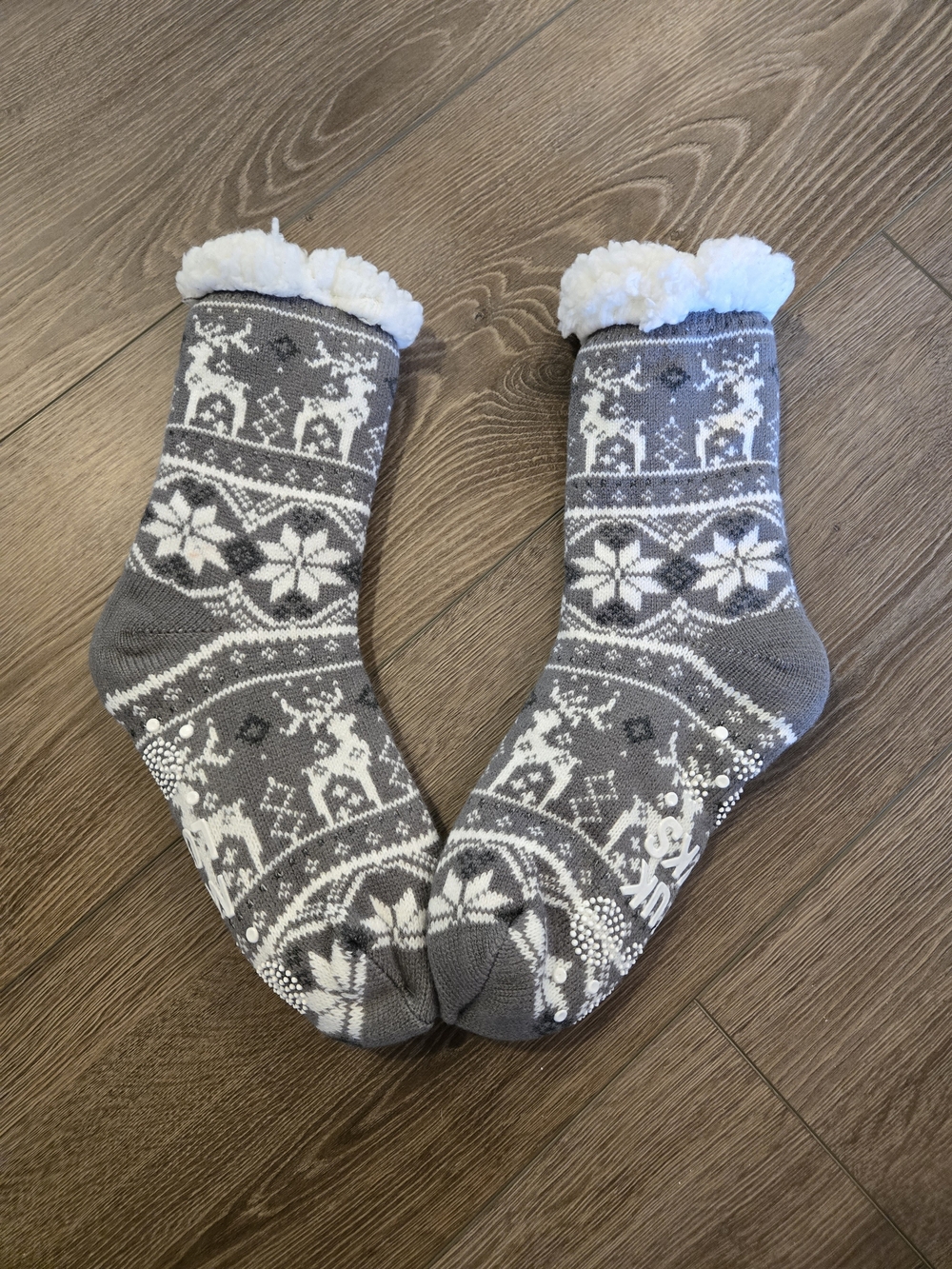Cozy Womens Grey Reindeer Sherpa Lined Grip Socks
